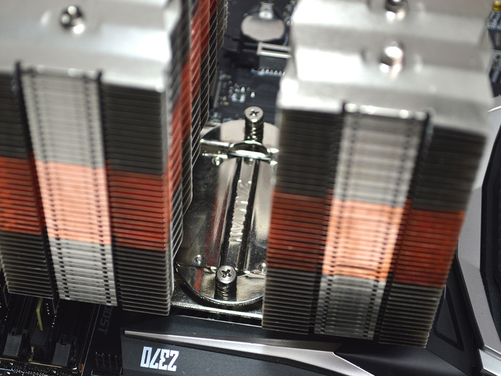 Photo of Zalman CNPS20X Dual Fan Cooler